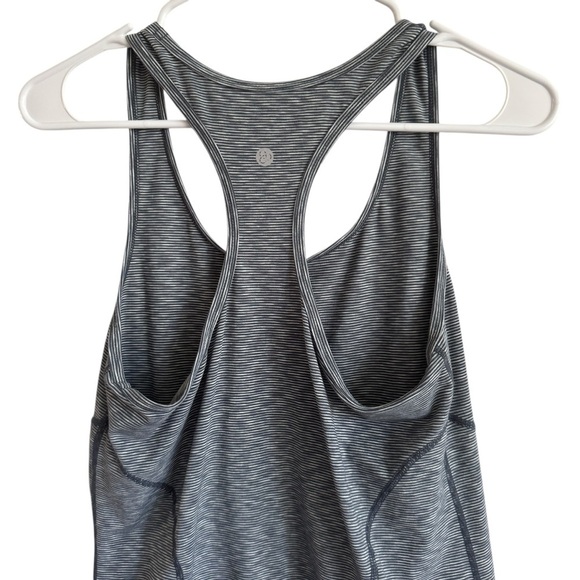 Zella Racer Tank in Gray Graphite, Size M - Picture 7 of 8